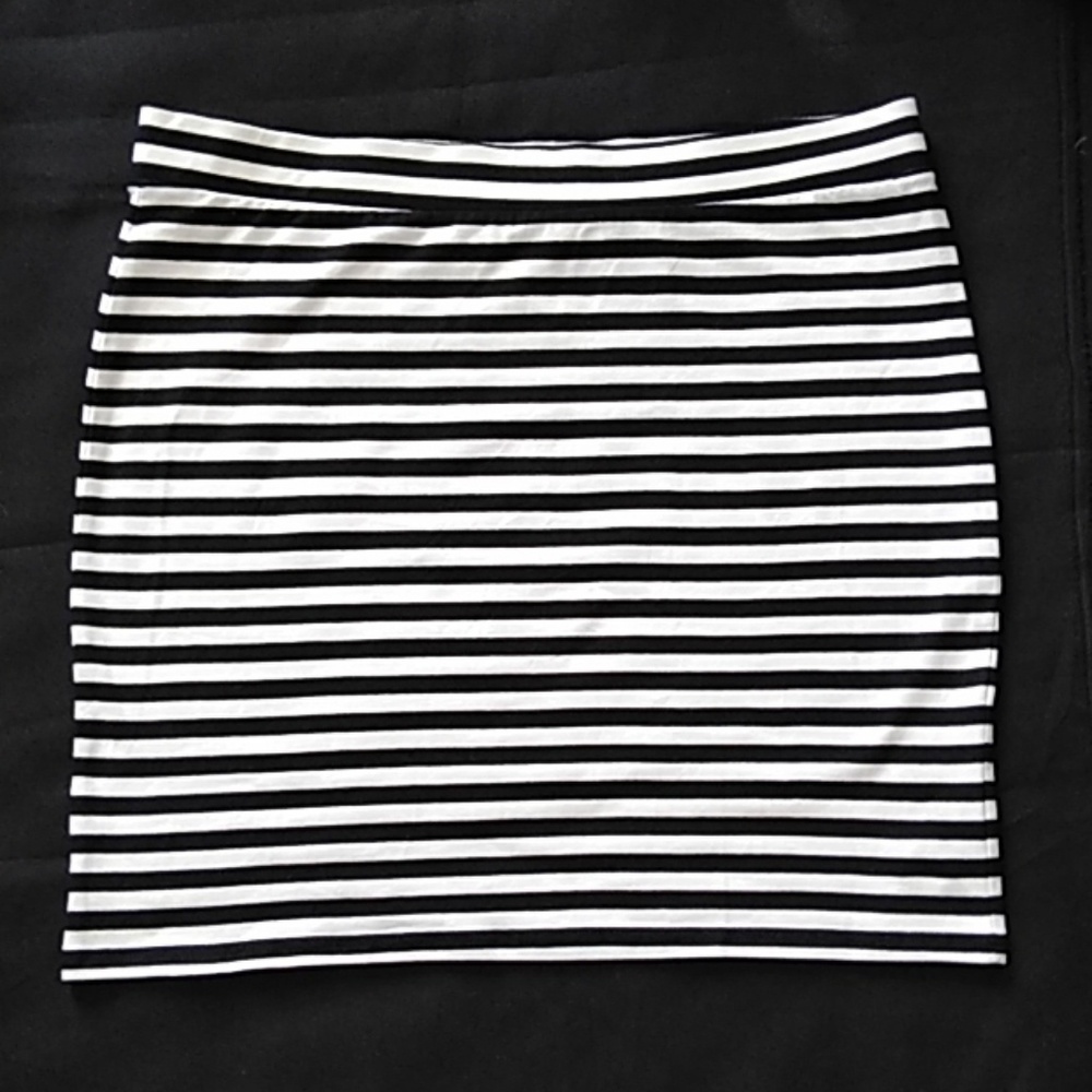 Divide by H&M striped midi skirt size Large